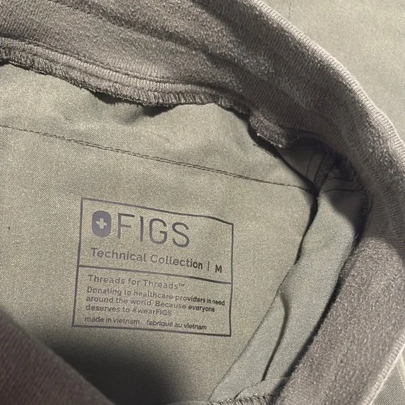 Figs Moss Scrub Set - Picture 5 of 6